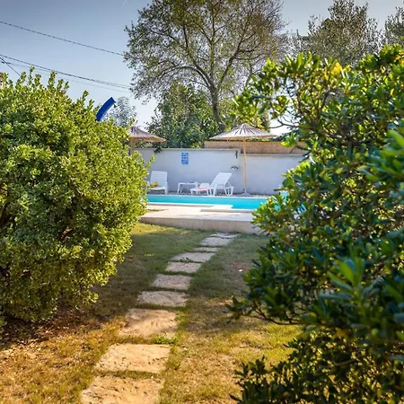 Apartment Sabi Relax Zone - Pool & Jacuzzi Pula