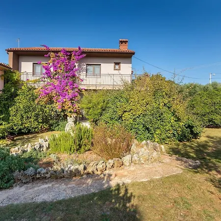 Apartman Sabi Relax Zone - Pool & Jacuzzi