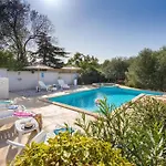 Sabi Relax Zone - Pool & Jacuzzi Apartment Pula